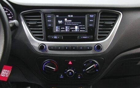 Hyundai Solaris II рестайлинг, 2017 год, 1 242 900 рублей, 14 фотография