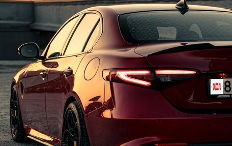 Alfa Romeo Giulia II, 2021 год, 8 800 000 рублей, 14 фотография
