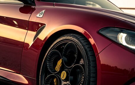 Alfa Romeo Giulia II, 2021 год, 8 800 000 рублей, 21 фотография