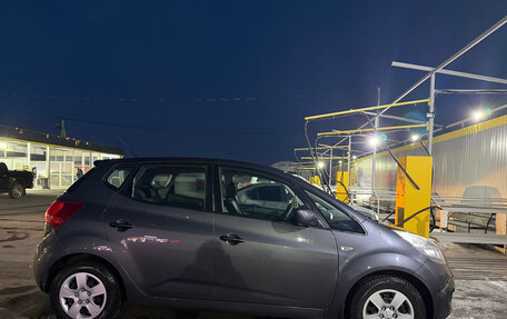 KIA Venga I, 2011 год, 800 000 рублей, 3 фотография