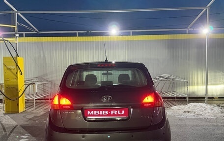 KIA Venga I, 2011 год, 800 000 рублей, 4 фотография