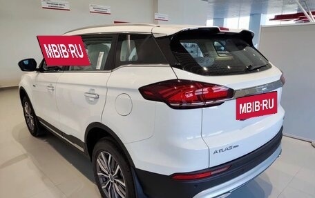 Geely Atlas, 2024 год, 2 650 000 рублей, 2 фотография