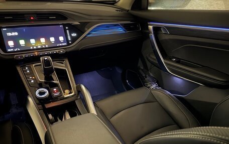 Geely Atlas, 2024 год, 2 650 000 рублей, 4 фотография