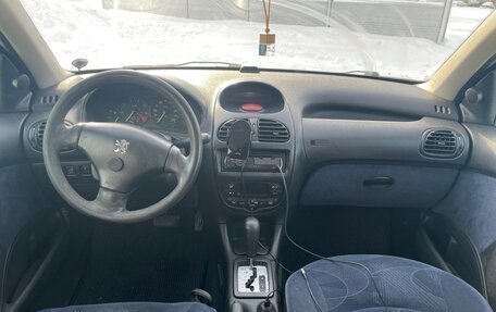 Peugeot 206, 2002 год, 215 000 рублей, 9 фотография