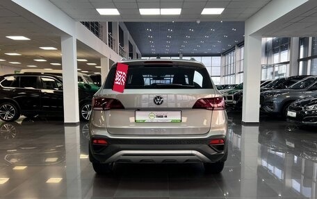 Volkswagen Taos, 2022 год, 2 695 000 рублей, 15 фотография