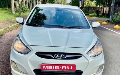 Hyundai Solaris II рестайлинг, 2012 год, 580 000 рублей, 1 фотография