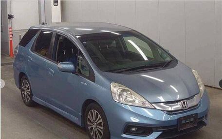 Honda Fit Shuttle I рестайлинг, 2013 год, 966 000 рублей, 1 фотография