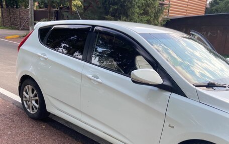 Hyundai Solaris II рестайлинг, 2012 год, 580 000 рублей, 2 фотография