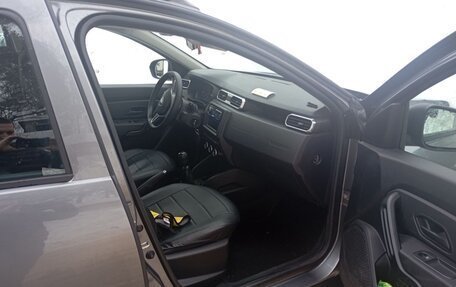 Renault Duster, 2022 год, 2 150 000 рублей, 12 фотография