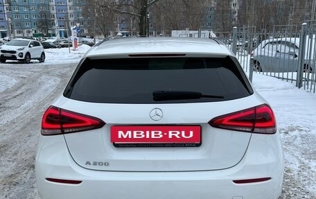Mercedes-Benz A-Класс, 2019 год, 2 650 000 рублей, 4 фотография