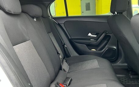 Mercedes-Benz A-Класс, 2019 год, 2 650 000 рублей, 16 фотография