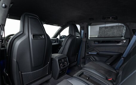 Porsche Cayenne III, 2025 год, 29 990 000 рублей, 27 фотография