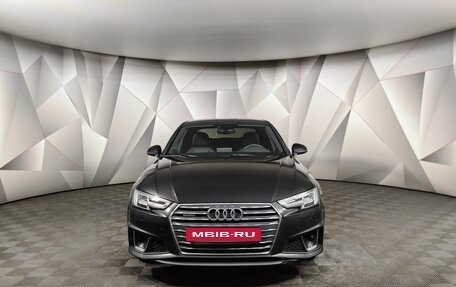 Audi A4, 2018 год, 2 610 000 рублей, 7 фотография