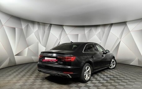 Audi A4, 2018 год, 2 610 000 рублей, 2 фотография