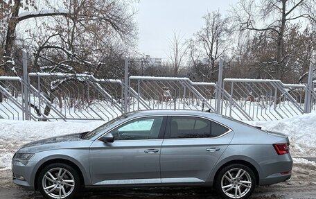 Skoda Superb III рестайлинг, 2018 год, 2 350 000 рублей, 2 фотография