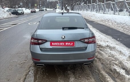 Skoda Superb III рестайлинг, 2018 год, 2 350 000 рублей, 5 фотография