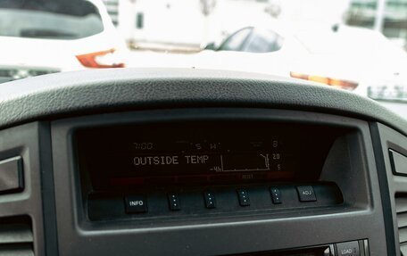 Mitsubishi Pajero IV, 2011 год, 1 695 000 рублей, 14 фотография