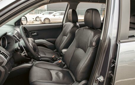 Mitsubishi Outlander III рестайлинг 3, 2012 год, 1 095 000 рублей, 10 фотография