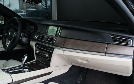 BMW 7 серия, 2013 год, 1 770 000 рублей, 7 фотография
