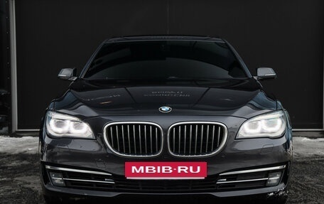 BMW 7 серия, 2013 год, 1 770 000 рублей, 2 фотография