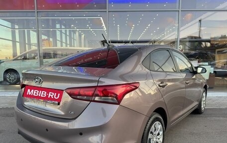 Hyundai Solaris II рестайлинг, 2019 год, 1 060 000 рублей, 5 фотография