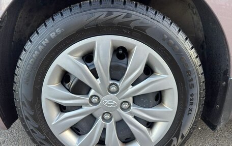 Hyundai Solaris II рестайлинг, 2019 год, 1 060 000 рублей, 10 фотография