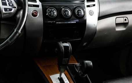 Mitsubishi Pajero Sport II рестайлинг, 2008 год, 949 000 рублей, 11 фотография