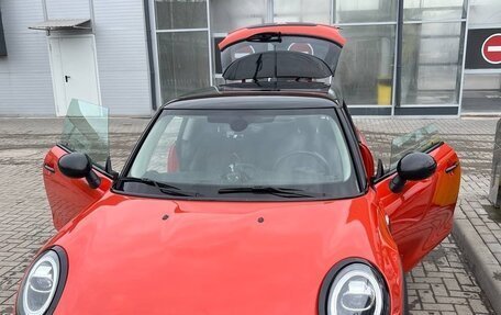 MINI Hatch, 2018 год, 1 550 000 рублей, 3 фотография