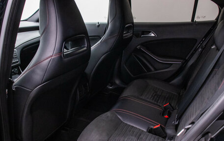 Mercedes-Benz GLA, 2015 год, 2 610 000 рублей, 11 фотография