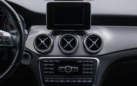 Mercedes-Benz GLA, 2015 год, 2 610 000 рублей, 14 фотография