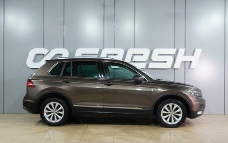 Volkswagen Tiguan II, 2016 год, 2 499 000 рублей, 5 фотография