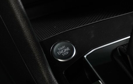 Volkswagen Tiguan II, 2016 год, 2 499 000 рублей, 18 фотография