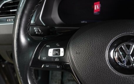 Volkswagen Tiguan II, 2016 год, 2 499 000 рублей, 21 фотография