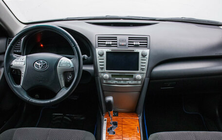 Toyota Camry, 2010 год, 1 170 000 рублей, 15 фотография