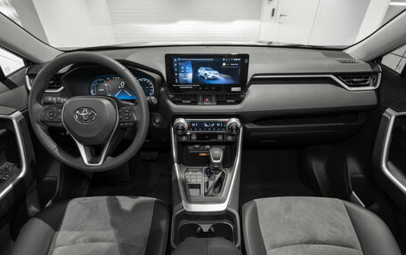 Toyota RAV4, 2025 год, 4 250 000 рублей, 8 фотография