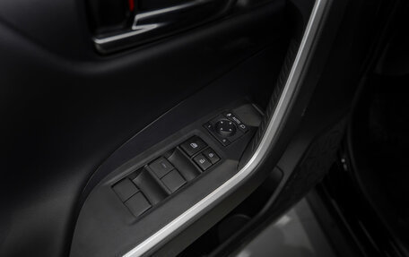 Toyota RAV4, 2025 год, 4 250 000 рублей, 21 фотография