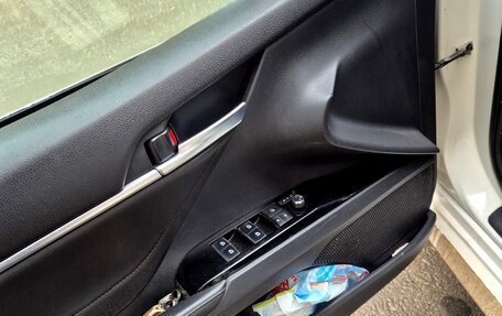 Toyota Camry, 2019 год, 1 660 000 рублей, 8 фотография