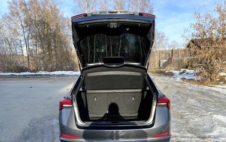 Skoda Rapid II, 2021 год, 1 800 000 рублей, 17 фотография