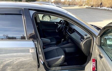 Skoda Rapid II, 2021 год, 1 800 000 рублей, 22 фотография