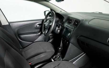 Volkswagen Polo VI (EU Market), 2014 год, 820 000 рублей, 6 фотография