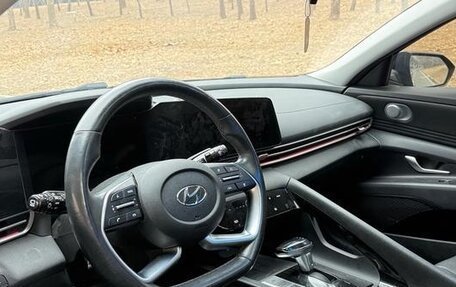 Hyundai Elantra, 2022 год, 1 280 000 рублей, 7 фотография