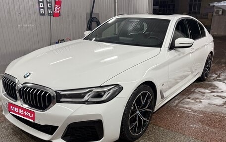 BMW 5 серия, 2021 год, 5 700 000 рублей, 1 фотография