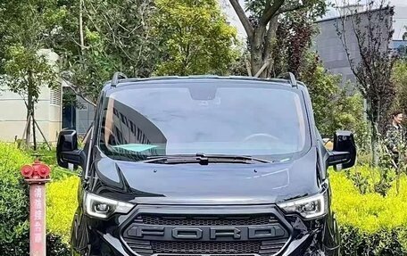 Ford Tourneo Custom I рестайлинг, 2024 год, 5 850 000 рублей, 1 фотография