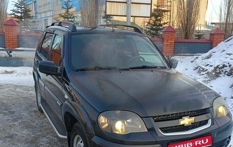 Chevrolet Niva I рестайлинг, 2017 год, 705 000 рублей, 1 фотография