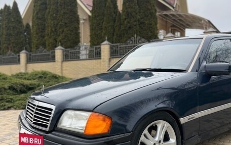 Mercedes-Benz C-Класс, 1995 год, 462 000 рублей, 3 фотография