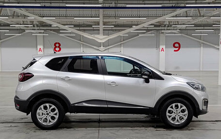 Renault Kaptur I рестайлинг, 2017 год, 1 129 000 рублей, 8 фотография