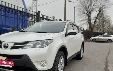 Toyota RAV4, 2013 год, 1 870 000 рублей, 3 фотография