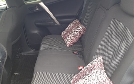 Toyota RAV4, 2013 год, 1 870 000 рублей, 11 фотография