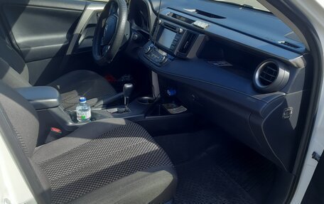 Toyota RAV4, 2013 год, 1 870 000 рублей, 8 фотография