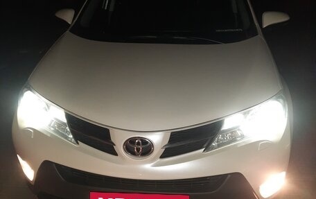 Toyota RAV4, 2013 год, 1 870 000 рублей, 6 фотография